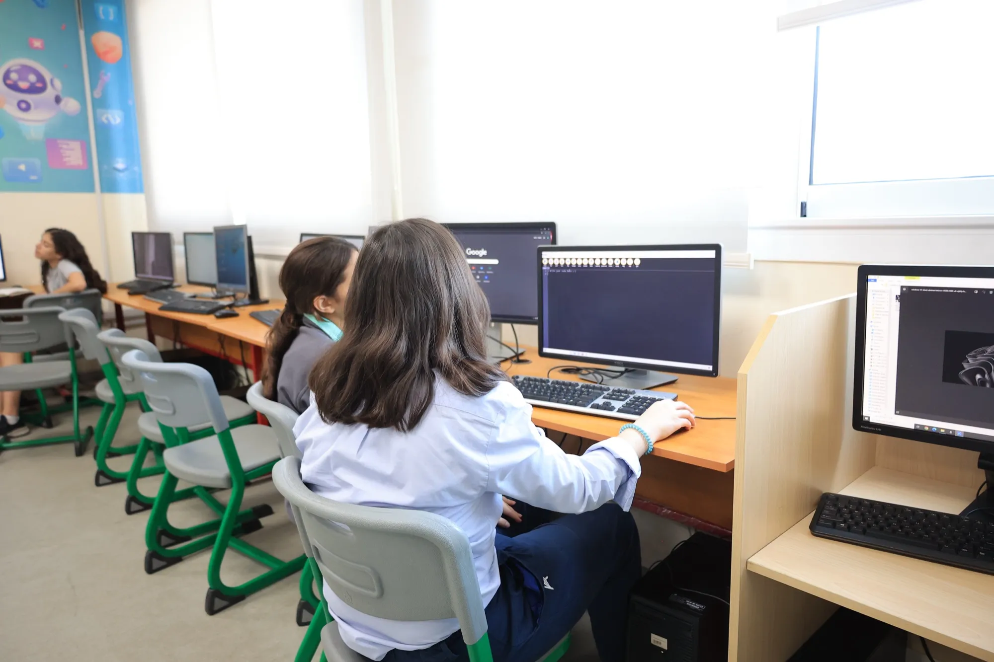 Students in the ICT lab at Aspire